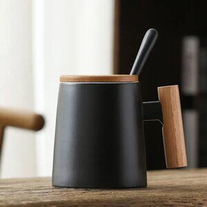 Large Black Mug With Lid and Spoon